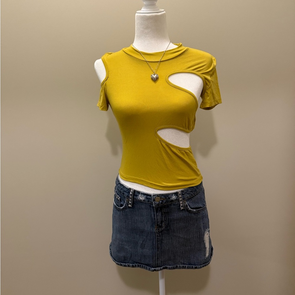 Cider yellow asymmetrical cut out top, size S